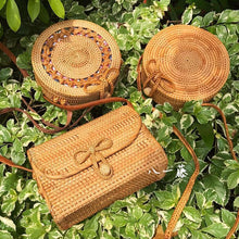 Load image into Gallery viewer, loomrack Bali Bohemia Beach Circle Bag Shoulder Bags