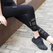 Load image into Gallery viewer, loomrack High Waisted Reflective Mesh Capri Leggings Yoga Pants Black / XS
