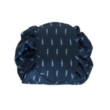 Load image into Gallery viewer, loomrack MagicPouch™ - Magic Cosmetic Travel Pouch Cosmetic Bags Blue Feather