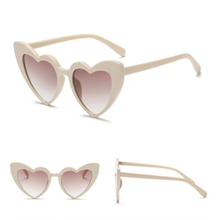 Load image into Gallery viewer, loomrack Pointed Cat Eye Heart Sunglasses Sunglasses