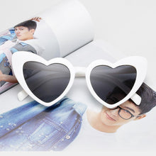 Load image into Gallery viewer, loomrack Pointed Cat Eye Heart Sunglasses Sunglasses
