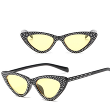 Load image into Gallery viewer, loomrack Retro Cat Eye Pointed Rhinestone Sunglasses Sunglasses