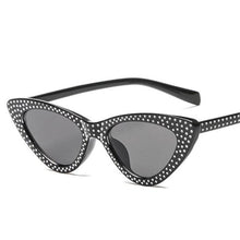 Load image into Gallery viewer, loomrack Retro Cat Eye Pointed Rhinestone Sunglasses Sunglasses Black