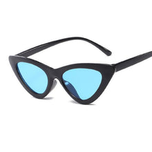 Load image into Gallery viewer, loomrack Retro Cat Eye Pointy Sunglasses Sunglasses