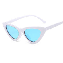 Load image into Gallery viewer, loomrack Retro Cat Eye Pointy Sunglasses Sunglasses