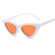 Load image into Gallery viewer, loomrack Retro Cat Eye Pointy Sunglasses Sunglasses