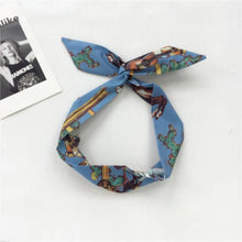 Load image into Gallery viewer, loomrack Retro Funk Silk Headbands Hair Accessories
