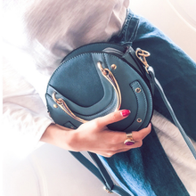 Load image into Gallery viewer, loomrack Retro Round Top Handle Purse Shoulder Bags