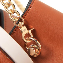 Load image into Gallery viewer, loomrack Round Wooden Handle Bucket Bag Shoulder Bags