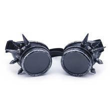 Load image into Gallery viewer, loomrack Spiked Goggle Sunglasses Sunglasses vintage silver