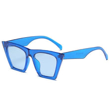 Load image into Gallery viewer, loomrack Squared Cat Eye Frames Sunglasses Blue