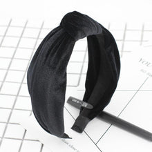 Load image into Gallery viewer, loomrack Velvet Knotted Twist Headband Hair Accessories Black