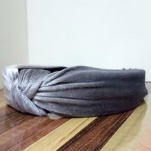 Load image into Gallery viewer, loomrack Velvet Knotted Twist Headband Hair Accessories Silver