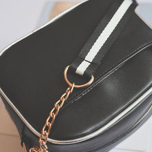 Load image into Gallery viewer, loomrack Vintage Camera Shoulder Bag Crossbody Bags