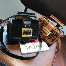 Load image into Gallery viewer, loomrack Vintage Leopard Crossbody Flap Bag with Top Handle Cross Body Bags