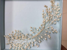 Load image into Gallery viewer, loomrack Vintage Pearl Bridal Hair Accessory Hair Jewelry