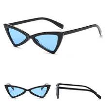 Load image into Gallery viewer, loomrack Vintage Triangle Retro Sunglasses Sunglasses