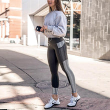 Load image into Gallery viewer, loomrack White Striped Mesh Pocket Leggings Leggings