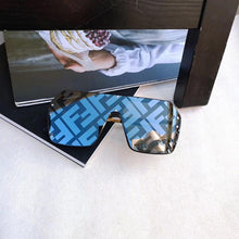 Load image into Gallery viewer, Oversized Retro Square Frame Transparent Sunglasses Sunglasses black with F