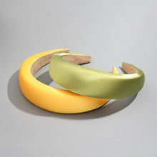 Load image into Gallery viewer, Silk Chunky Padded Headband Hair Accessories BK