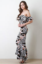 Load image into Gallery viewer, Printed Flutter Bardot Top with Mermaid Maxi Skirt Set

