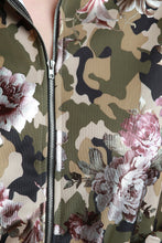 Load image into Gallery viewer, Metallic Floral Camouflage Ruffle Shoulder Track Suit
