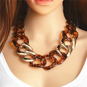 loomrack Acrylic Link Chain Leopard Choker Necklace Necklaces