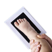 Load image into Gallery viewer, loomrack Baby Hand &amp; Footprint Inkless Ink Pad Baby Accessories
