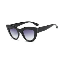 Load image into Gallery viewer, loomrack Bold Frame Cat Eye Sunglasses Home
