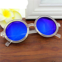 Load image into Gallery viewer, loomrack Classic Round Frame Sunglasses Sunglasses
