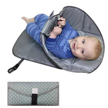 Load image into Gallery viewer, loomrack Clean Hands Diaper Changing Pad - No More P??PY Mess Baby Accessories Gray
