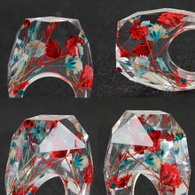 Load image into Gallery viewer, loomrack Delicate Resin Flower Rings Rings
