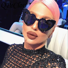 Load image into Gallery viewer, loomrack Pointed Cat Eye Heart Sunglasses Sunglasses
