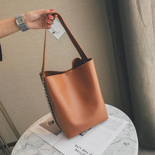 Load image into Gallery viewer, loomrack PU Leather Bucket Bag Top Handle Bags
