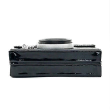 Load image into Gallery viewer, loomrack Retro Camera Shoulder Bag Shoulder Bags
