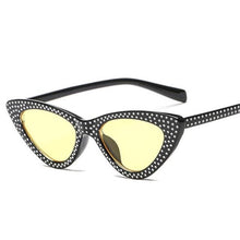Load image into Gallery viewer, loomrack Retro Cat Eye Pointed Rhinestone Sunglasses Sunglasses Yellow
