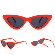 Load image into Gallery viewer, loomrack Retro Cat Eye Sunglasses Sunglasses
