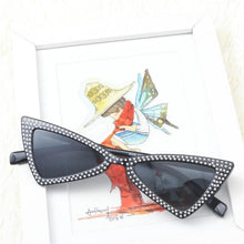 Load image into Gallery viewer, loomrack Rhinestone Triangle Cat Eye Sunglasses Sunglasses
