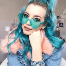 Load image into Gallery viewer, loomrack Rimless Heart Shaped Sunglasses Sunglasses
