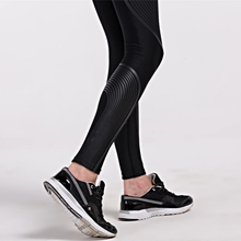 Load image into Gallery viewer, loomrack Spiral Reflective Compression Leggings Running Tights
