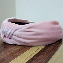 Load image into Gallery viewer, loomrack Velvet Knotted Twist Headband Hair Accessories Beige
