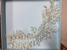 Load image into Gallery viewer, loomrack Vintage Pearl Bridal Hair Accessory Hair Jewelry
