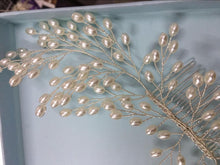 Load image into Gallery viewer, loomrack Vintage Pearl Bridal Hair Accessory Hair Jewelry
