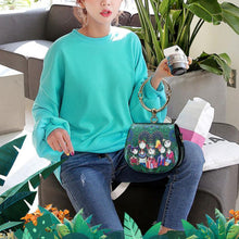 Load image into Gallery viewer, loomrack Vintage Round Handle Bohemian Fashionista Bag Top-Handle Bags
