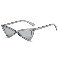 Load image into Gallery viewer, loomrack Vintage Triangle Retro Sunglasses Sunglasses Gray Frame Silver
