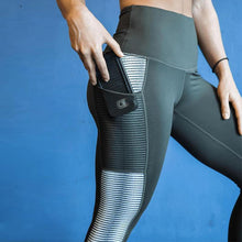 Load image into Gallery viewer, loomrack White Striped Mesh Pocket Leggings Leggings
