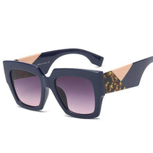 Load image into Gallery viewer, Retro Oversized Bold Frame Sunglasses Sunglasses 4
