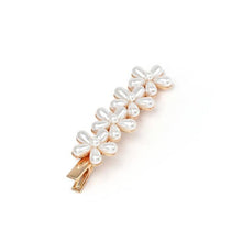 Load image into Gallery viewer, Sea Shell Hair Clip Barrettes HairClips 60033
