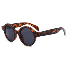 Load image into Gallery viewer, Village Retro Round Thick Frame Sunglasses Sunglasses Leopard
